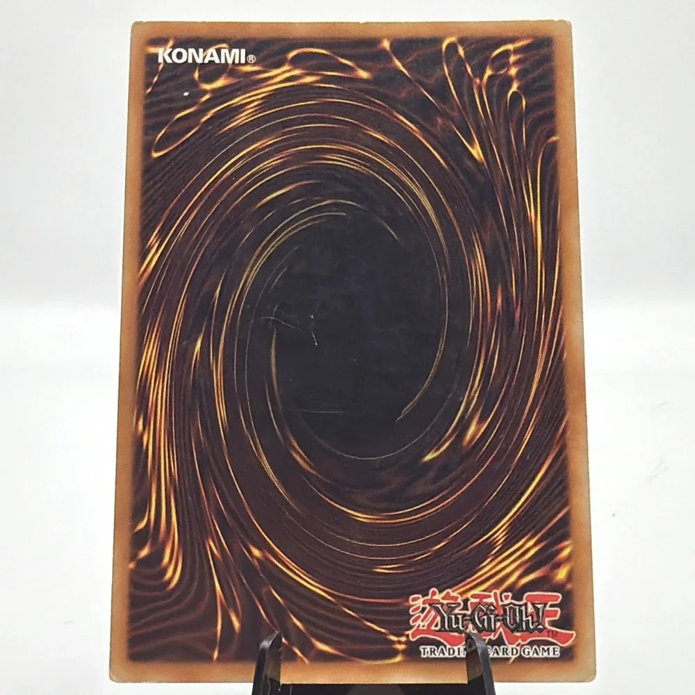 Yugioh Blue-Eyes White Dragon LOB-E001 Ultra Rare